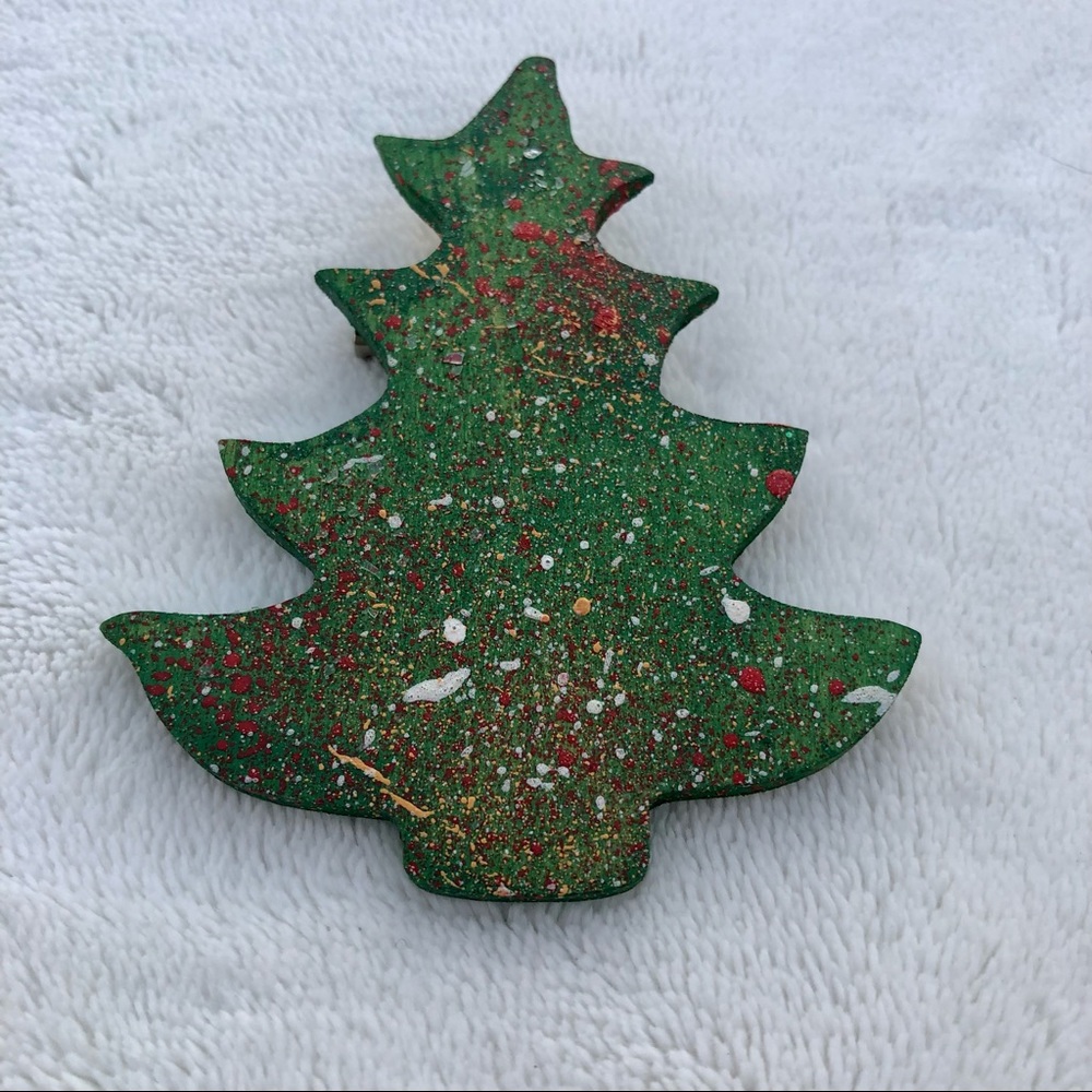 Vintage Christmas Tree Pin 90’s Splatter Pine Tree